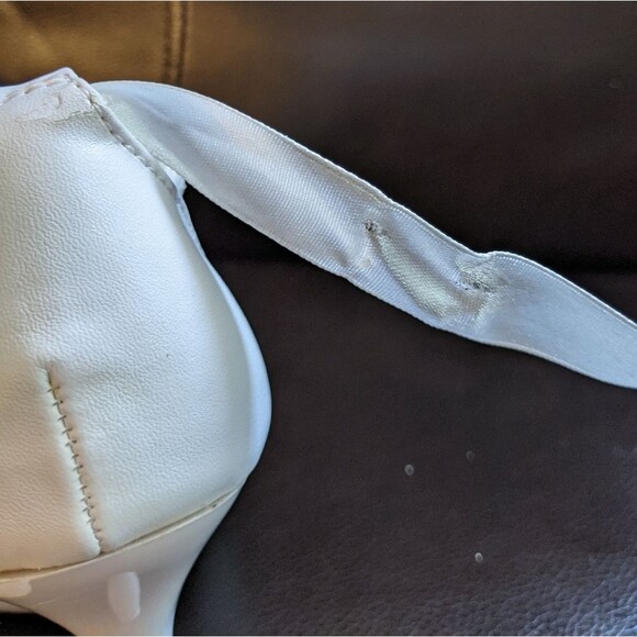 NEW Delicious Rhinestone Ankle Tie Stiletto Heels - Picture 14 of 14